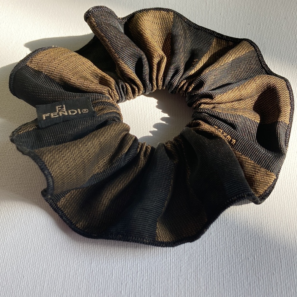 Fendi Scrunchie Pequin